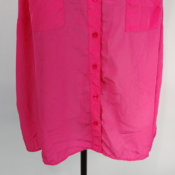 Torrid Pink Button Front Sleeveless Top - Picture 5 of 8